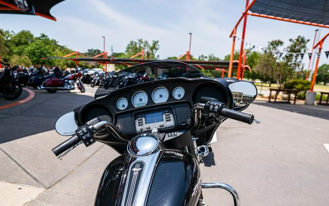 2017 Street Glide FLHX