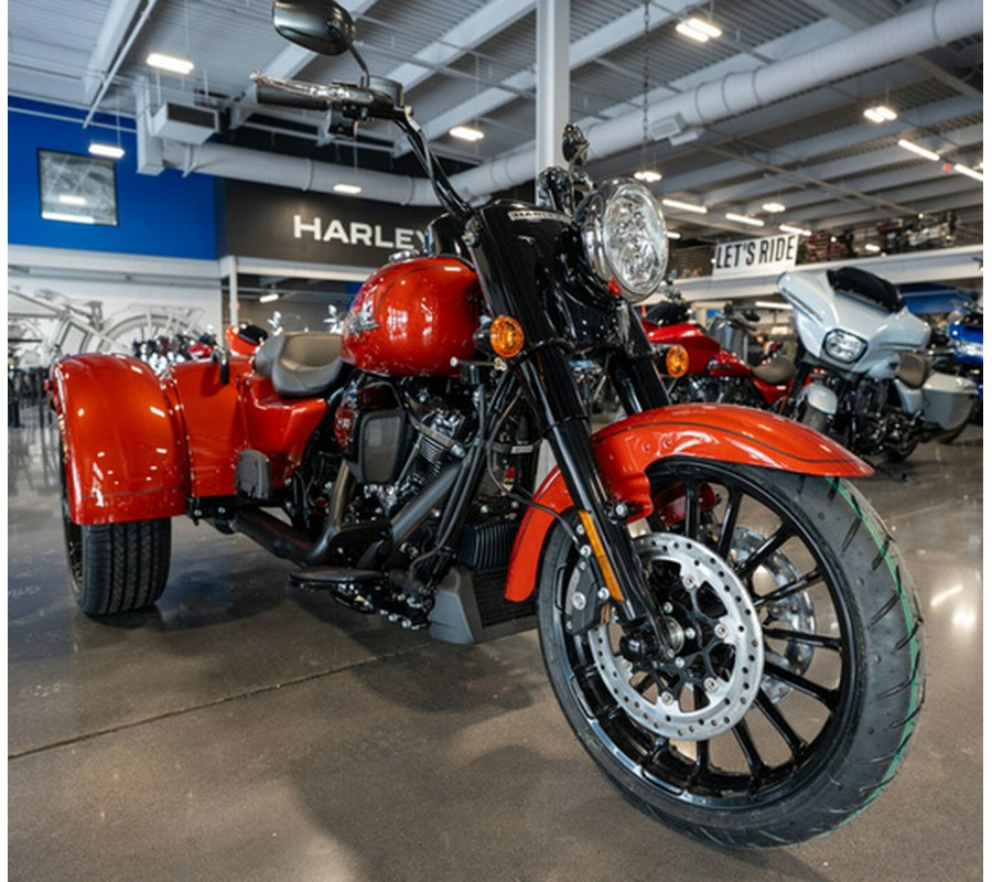2025 Harley-Davidson Trike FLRT - Freewheeler