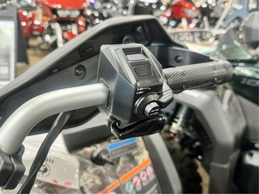 2025 CFMOTO CForce 800 Touring