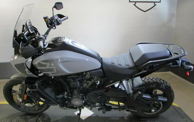 2025 Harley-Davidson® RA1250S - Pan America® 1250 Special