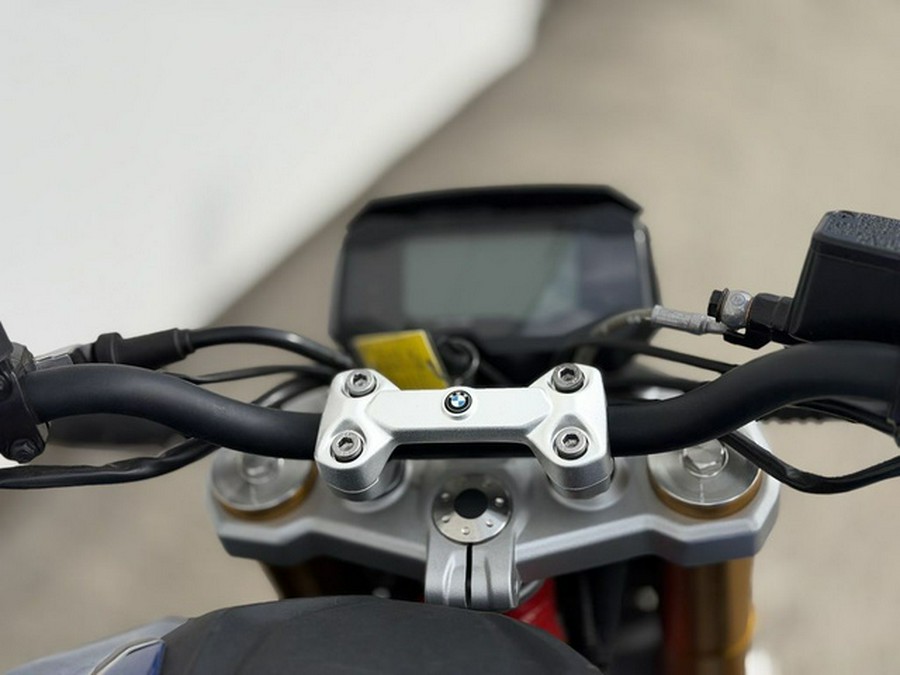 2024 BMW G 310 R Sport
