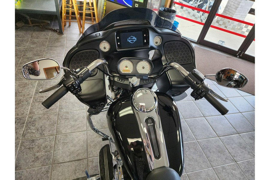 2022 Harley-Davidson® Road Glide Touring FLTRX