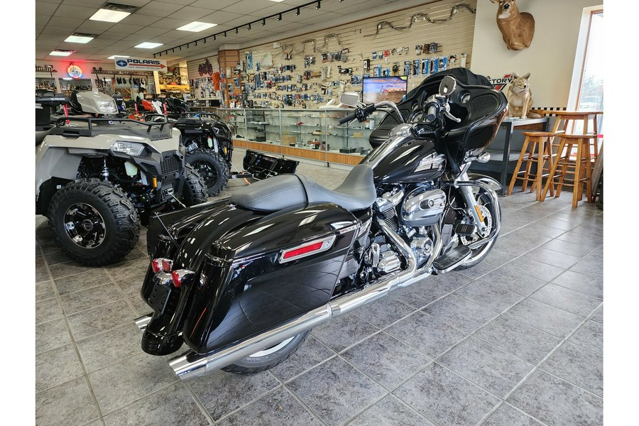 2022 Harley-Davidson® Road Glide Touring FLTRX