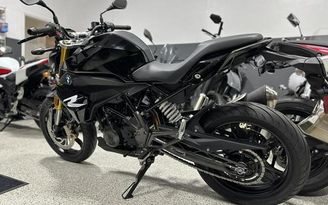 2022 BMW G 310 R Cosmic Black 2