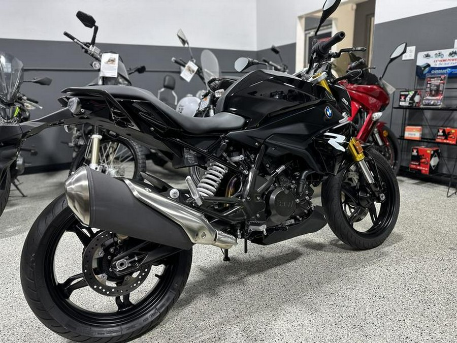 2022 BMW G 310 R Cosmic Black 2