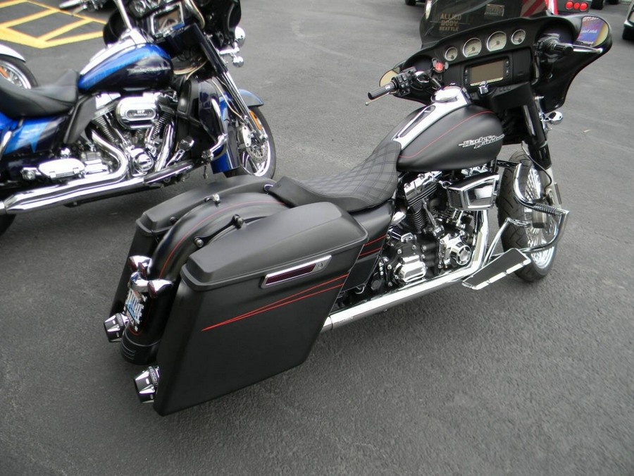 2015 Harley-Davidson Street Glide Special FLHXS