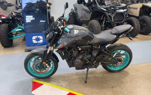 2022 Yamaha MT-07 CA