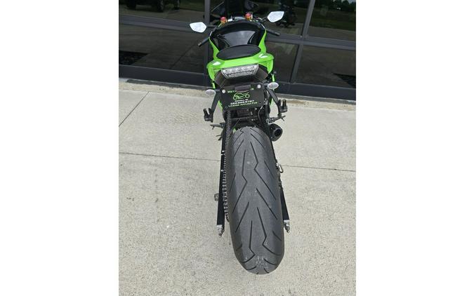 2013 NINJA ZX-10R - Kawasaki