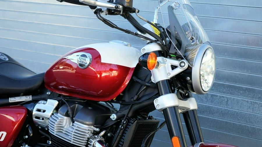 2024 Royal Enfield Super Meteor 650 Celestial Red