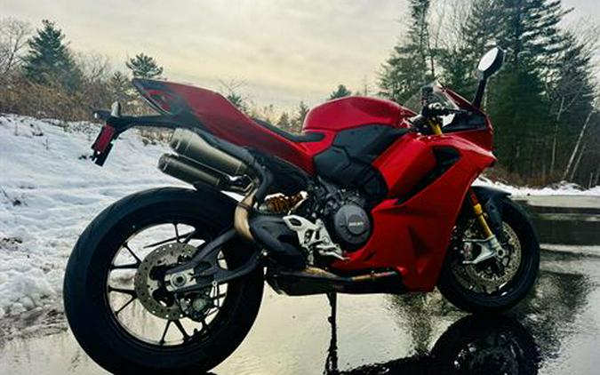 2025 Ducati Panigale V2 S