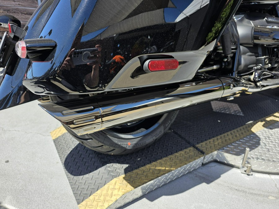 2024 BMW R 18 Roctane