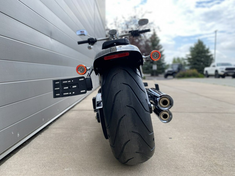 2025 Harley-Davidson Breakout