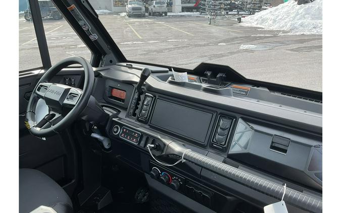 2026 Can-Am DEFENDER XT CAB