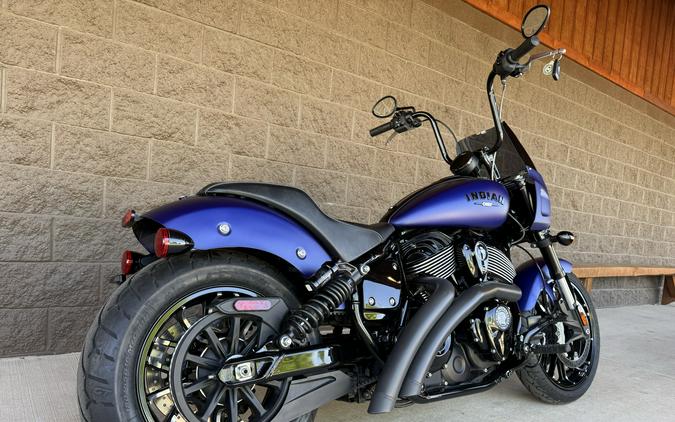 2023 Indian Sport Chief Dark Horse® Icon