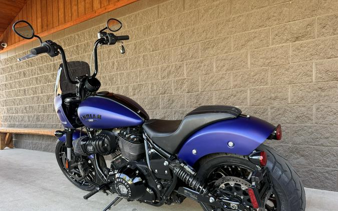 2023 Indian Sport Chief Dark Horse® Icon
