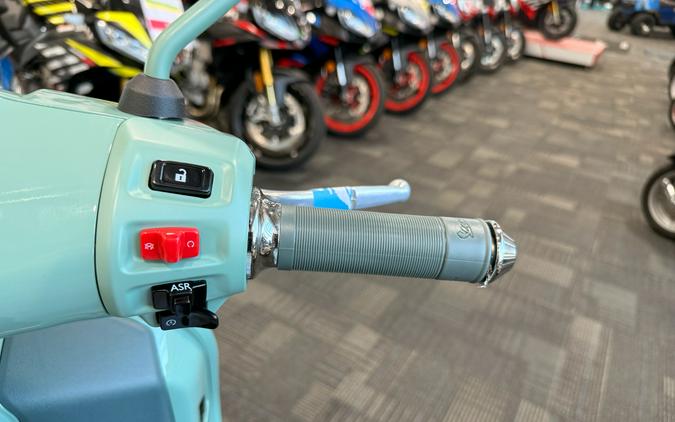 2027 Vespa GTS 310 80th