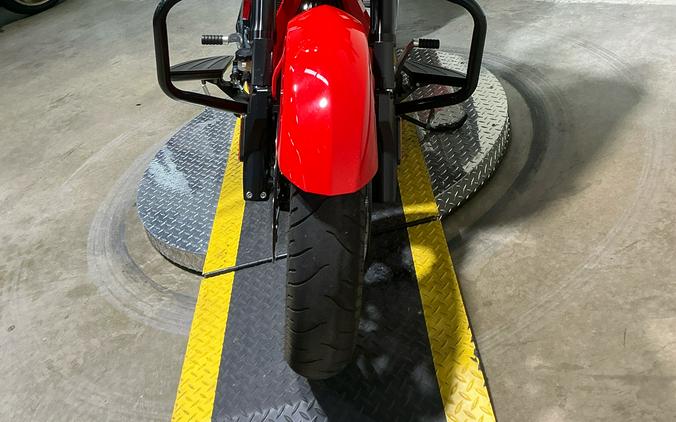 2016 Victory Magnum