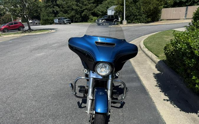 FLHX 2018 Street Glide®