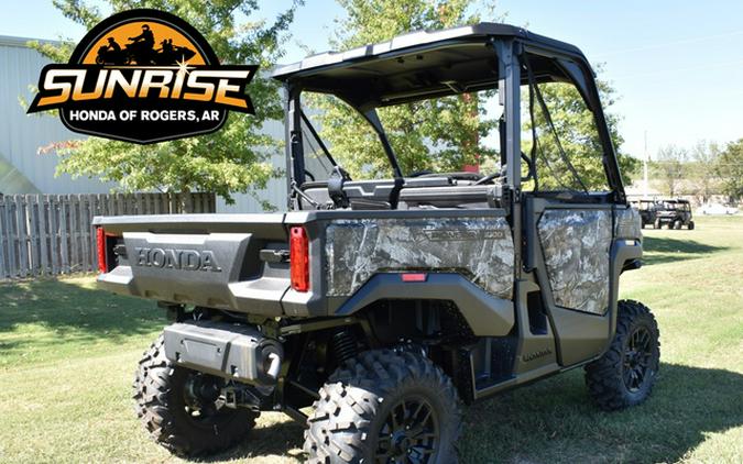 2026 Honda Pioneer 1000 Deluxe