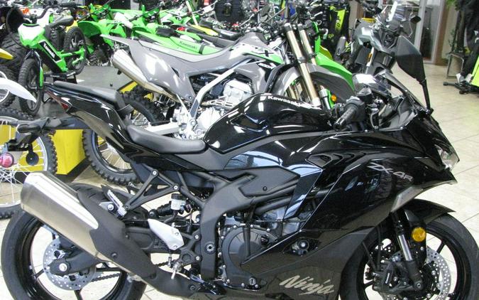 2024 Kawasaki Ninja® ZX™-4R ABS