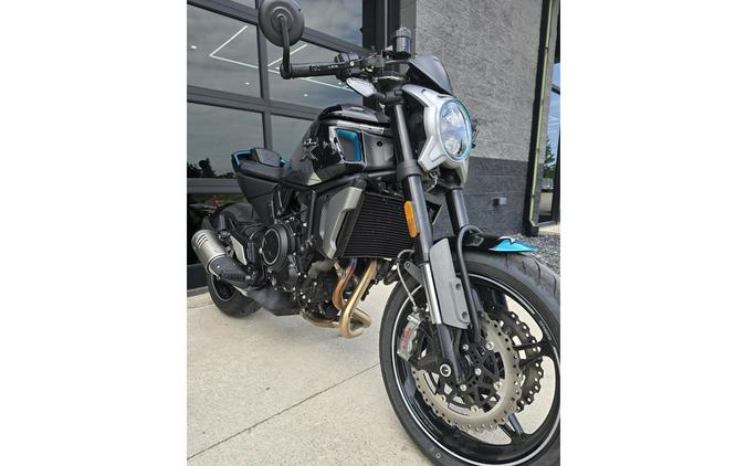 2022 700CL-X Sport CF700-2AUS - CFMOTO