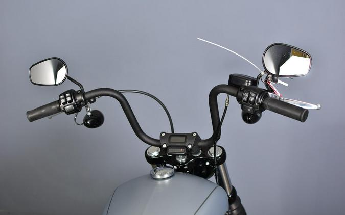2020 Harley-Davidson Street Bob Barracuda Silver Denim