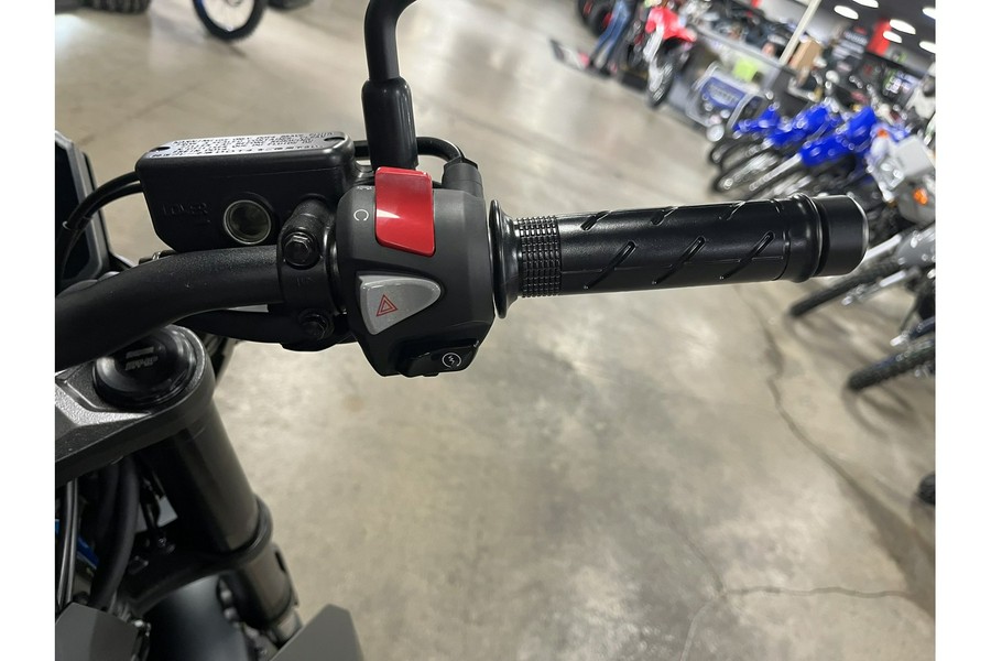 2025 Honda CB500F ABS