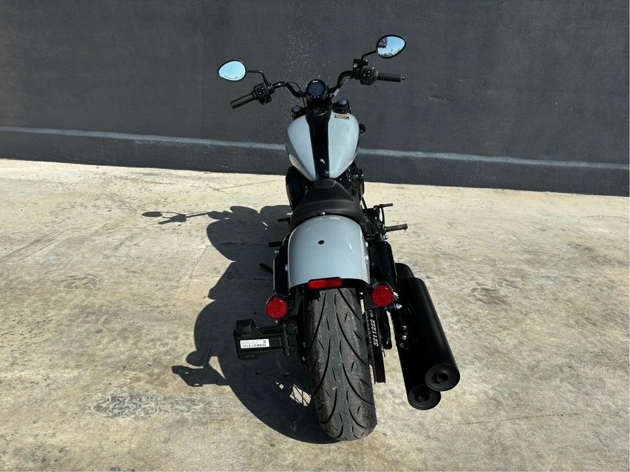 2025 Indian Motorcycle Chief Bobber Dark Horse®
