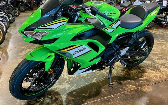 2025 Kawasaki Ninja® 650 KRT Edition ABS