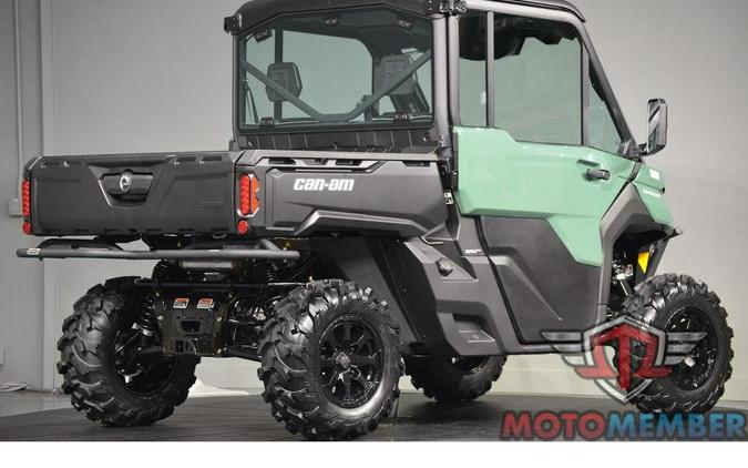 2026 Can-Am Defender DPS CAB HD10