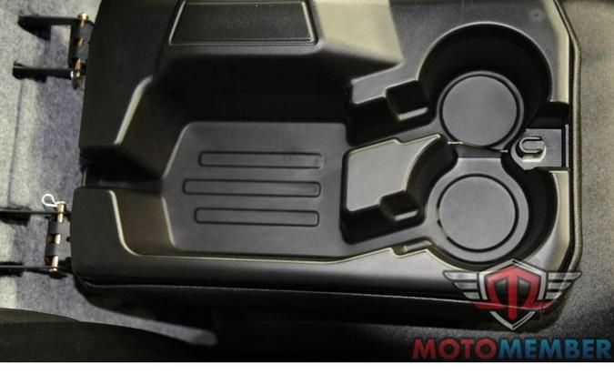 2026 Can-Am Defender DPS CAB HD10