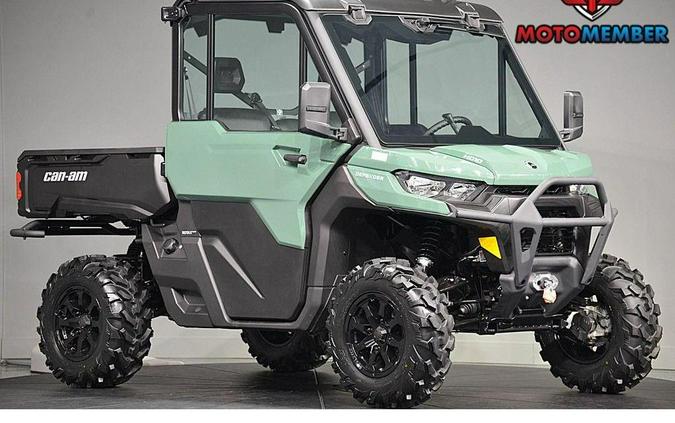2026 Can-Am Defender DPS CAB HD10
