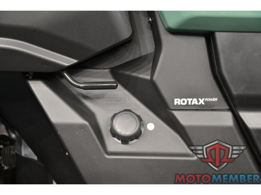2026 Can-Am Defender DPS CAB HD10