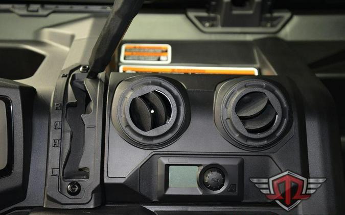 2026 Can-Am Defender DPS CAB HD10