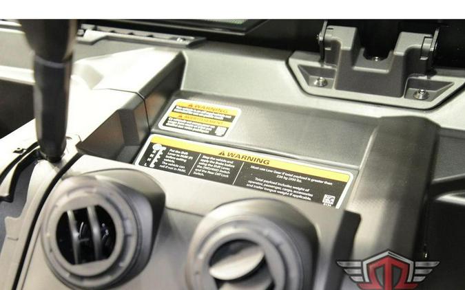 2026 Can-Am Defender DPS CAB HD10