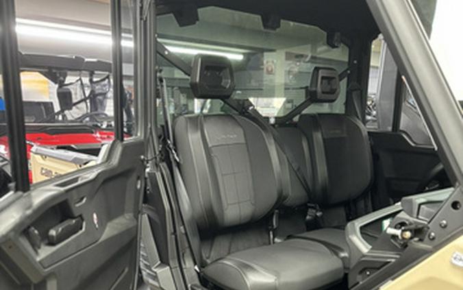 2026 Can-AM DEFENDER LIMITED CAB HD11