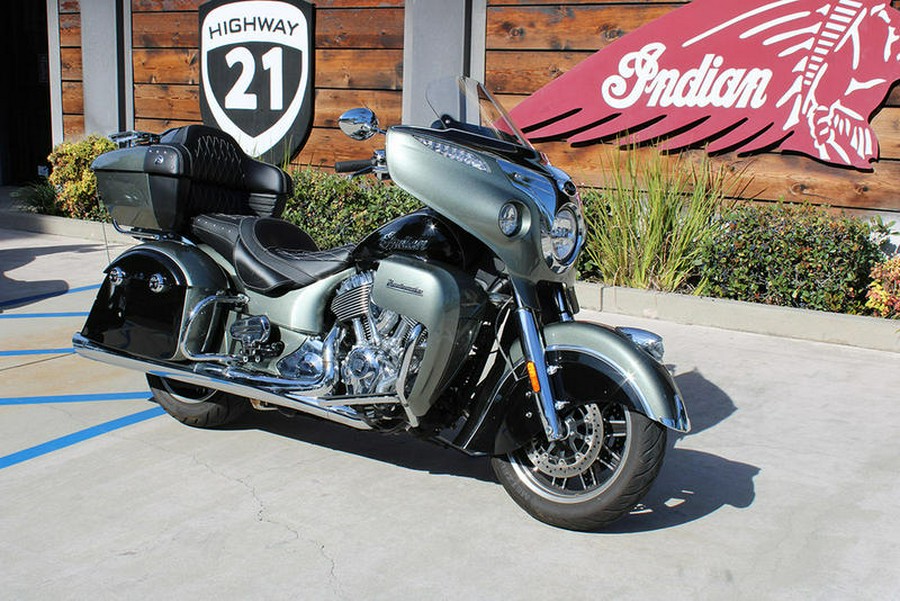 2021 Indian Motorcycle® Roadmaster® Alumina Jade/Thunder Black