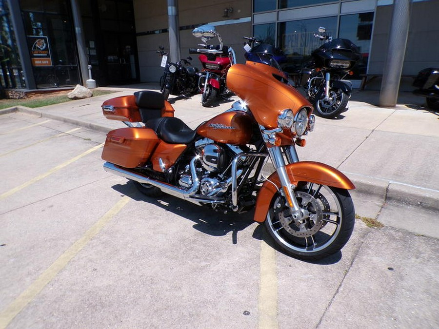 2014 Harley-Davidson® FLHXS - Street Glide® Special