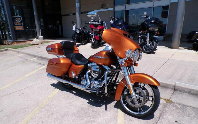 2014 Harley-Davidson® FLHXS - Street Glide® Special