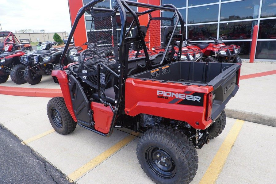 2025 Honda PIONEER 520