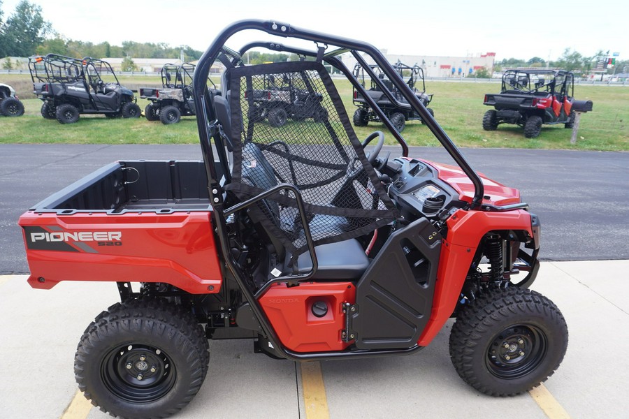 2025 Honda PIONEER 520