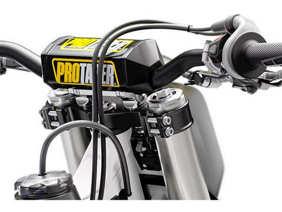 2025 Husqvarna FC 350 Heritage