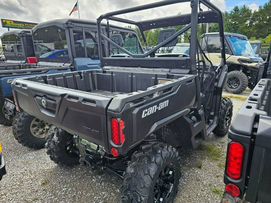 2026 Can-Am® Defender DPS HD10
