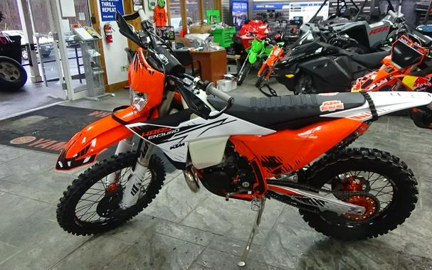 2026 KTM 300 XC-W Hardenduro