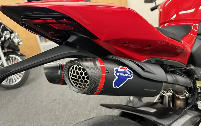 2025 Ducati Streetfighter V2 S