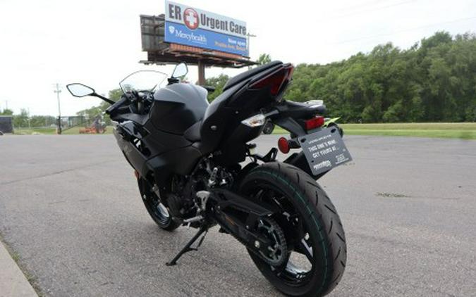 2026 Kawasaki Ninja® 500