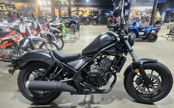 2026 Honda Rebel 300 E-Clutch