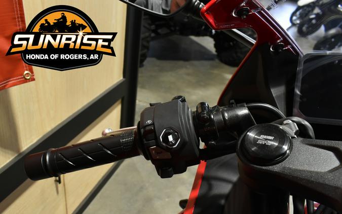 2026 CBR650R E-CLUTCH - Honda