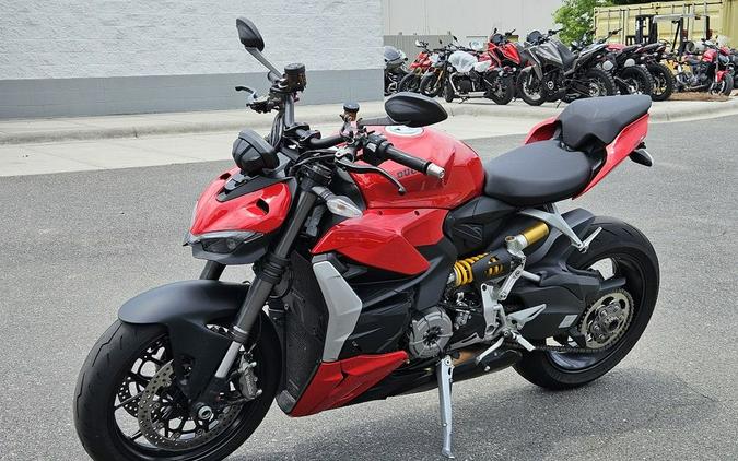 2022 Ducati Streetfighter V2 Ducati Red