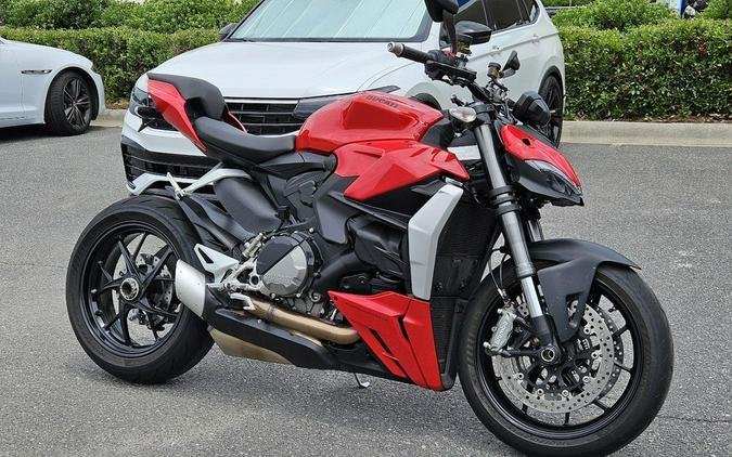 2022 Ducati Streetfighter V2 Ducati Red